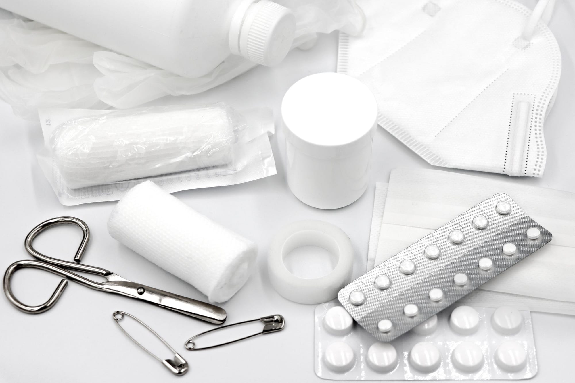 Första hjälpen-låda med bandage
